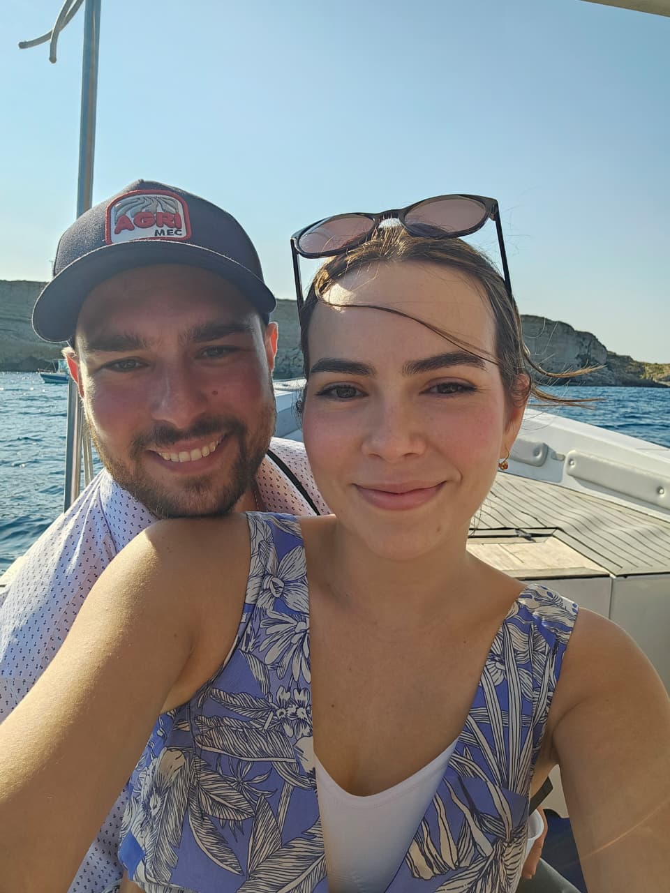 ALEXANDRA & ALEJANDRO