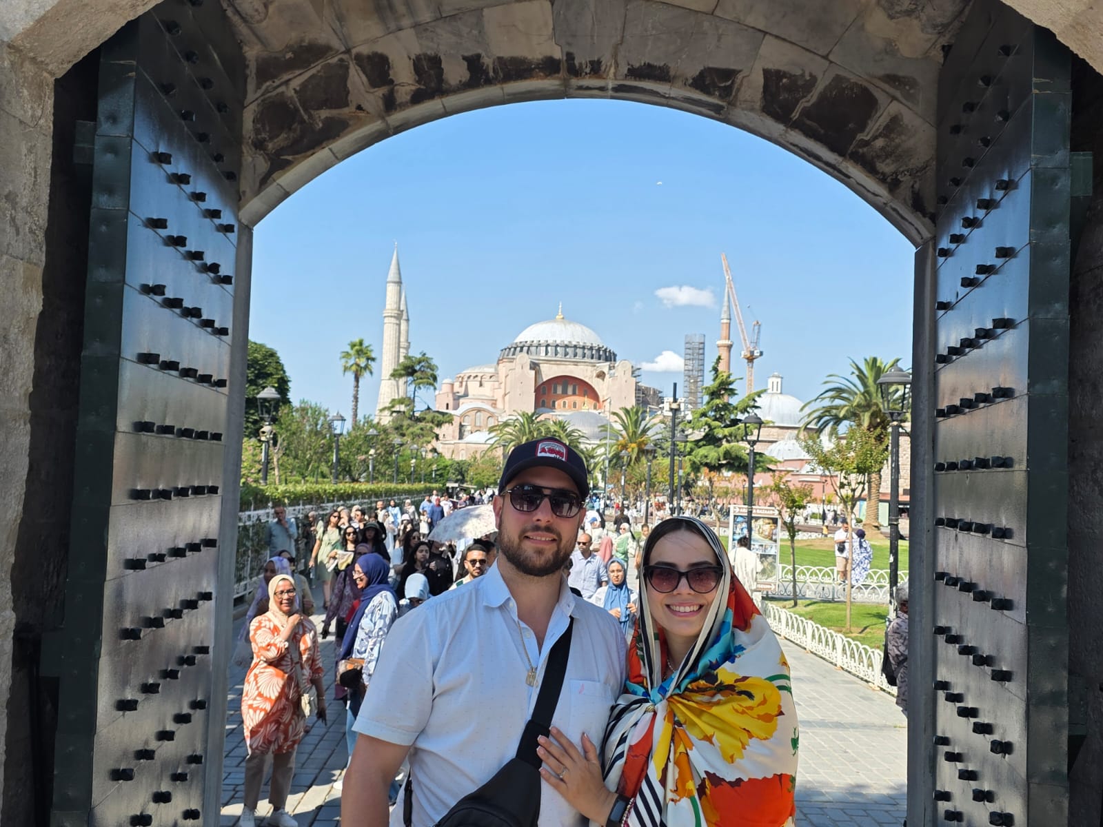 ALEXANDRA & ALEJANDRO